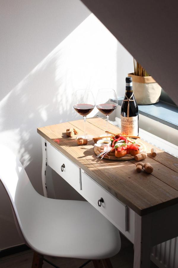 Bed And Wine Nonsolovino Bed & Breakfast Reeuwijk Dış mekan fotoğraf
